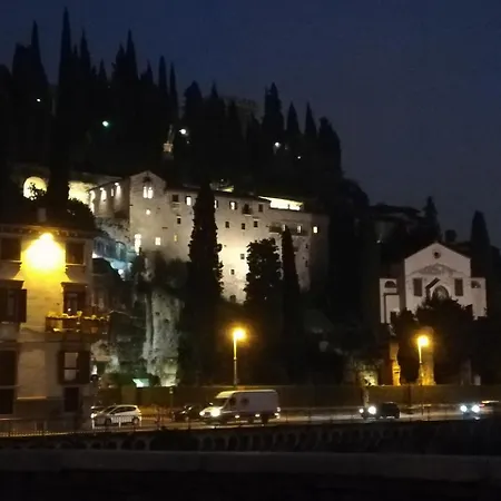 Guest house Blunotte Verona